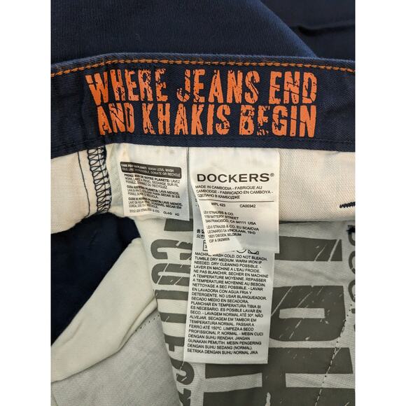 Dockers Alpha Khaki Pants W28 L32 Navy Slim Tapered Fit‎ The Broken In Low Rise - Picture 5 of 13